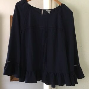 Navy Ruffle Hem Tunic Top - Elegant Long Sleeve
